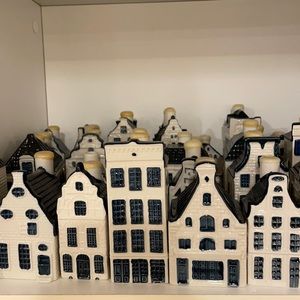 Vintage BOLS Delft blue collectible houses